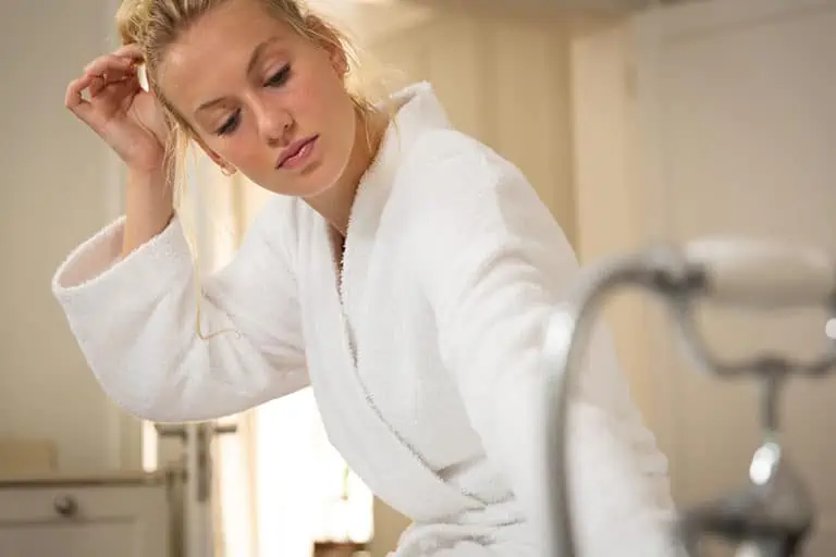 Честа употреба на дамски душ – полезно или по-скоро може да ни навреди